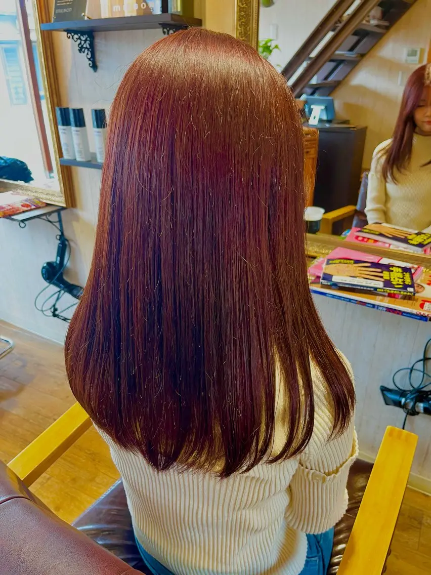 カラー レッドカラー ヘアカラー トリートメント . Lｉｅのヘアスタイル