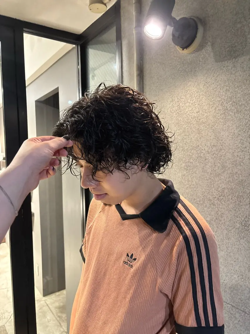 パーマ メンズ 柴田 愛菜 NEROのヘアスタイル