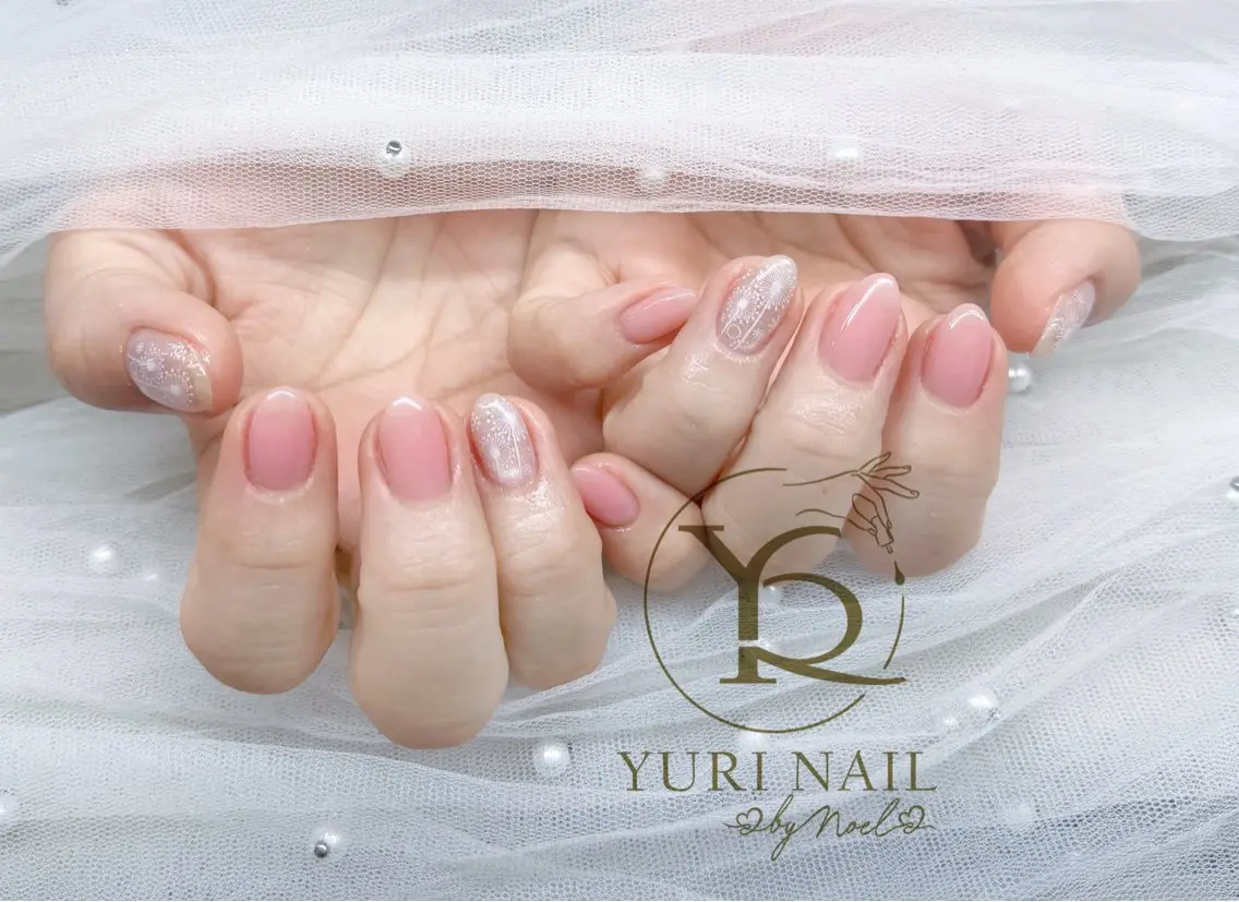 ネイル ハンドネイル フットネイル ハンドケア YURI Nail NARITAのネイルデザイン