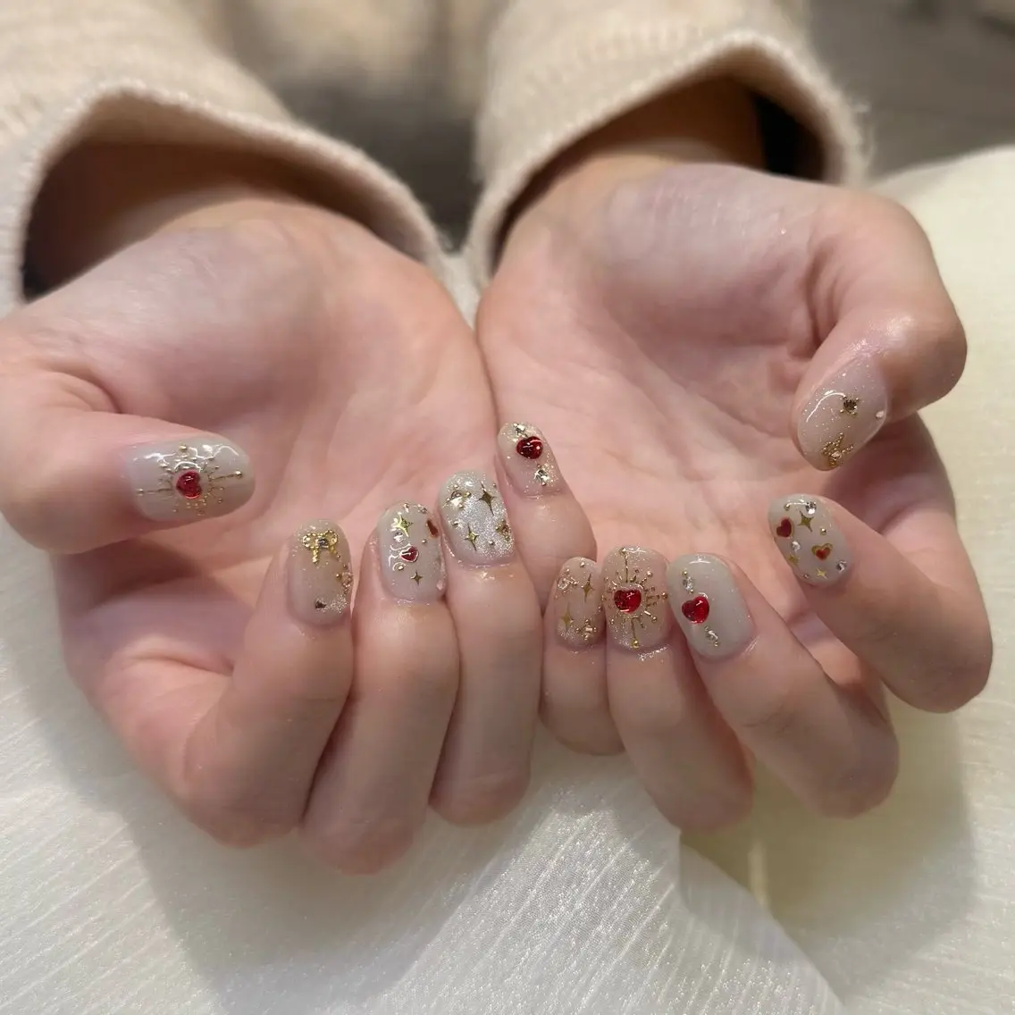 ネイル ハンドネイル 新井 ひなののネイルデザイン