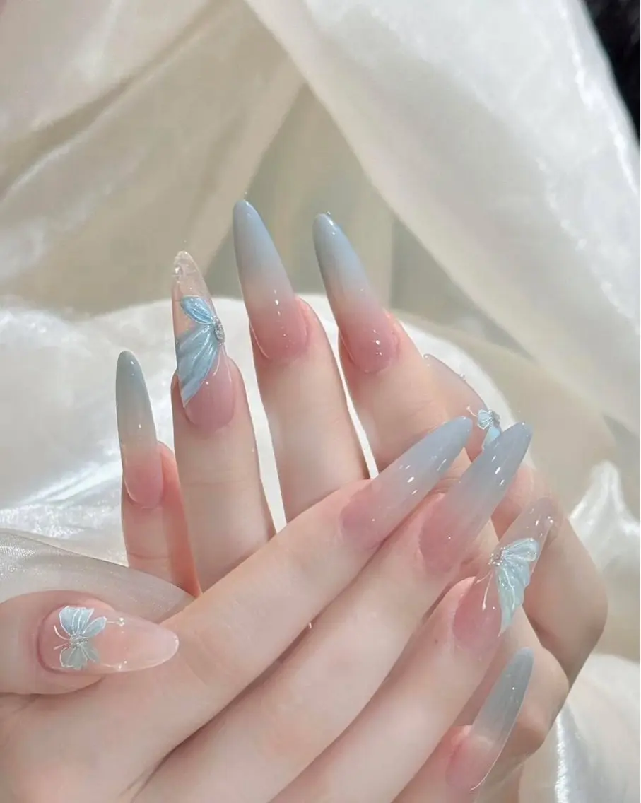 ネイル アートネイル フラッシュネイル グラデーション キラキラネイル 韓国ネイル kana nailのネイルデザイン