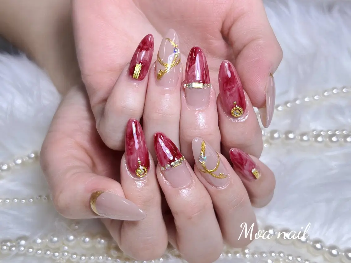 ネイル 長さ出し フレンチネイル ガラスフレンチ ハート キラキラネイル ハンドネイル Moa nailのネイルデザイン