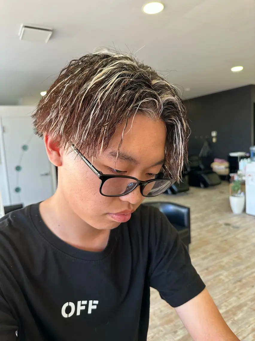 ショート カット ヘアカラー パーマ 平賀 大陽のヘアスタイル