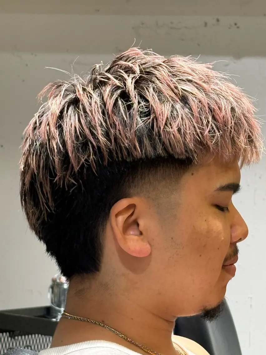 ショート メンズ ヘアカラー 細野 拓也のヘアスタイル