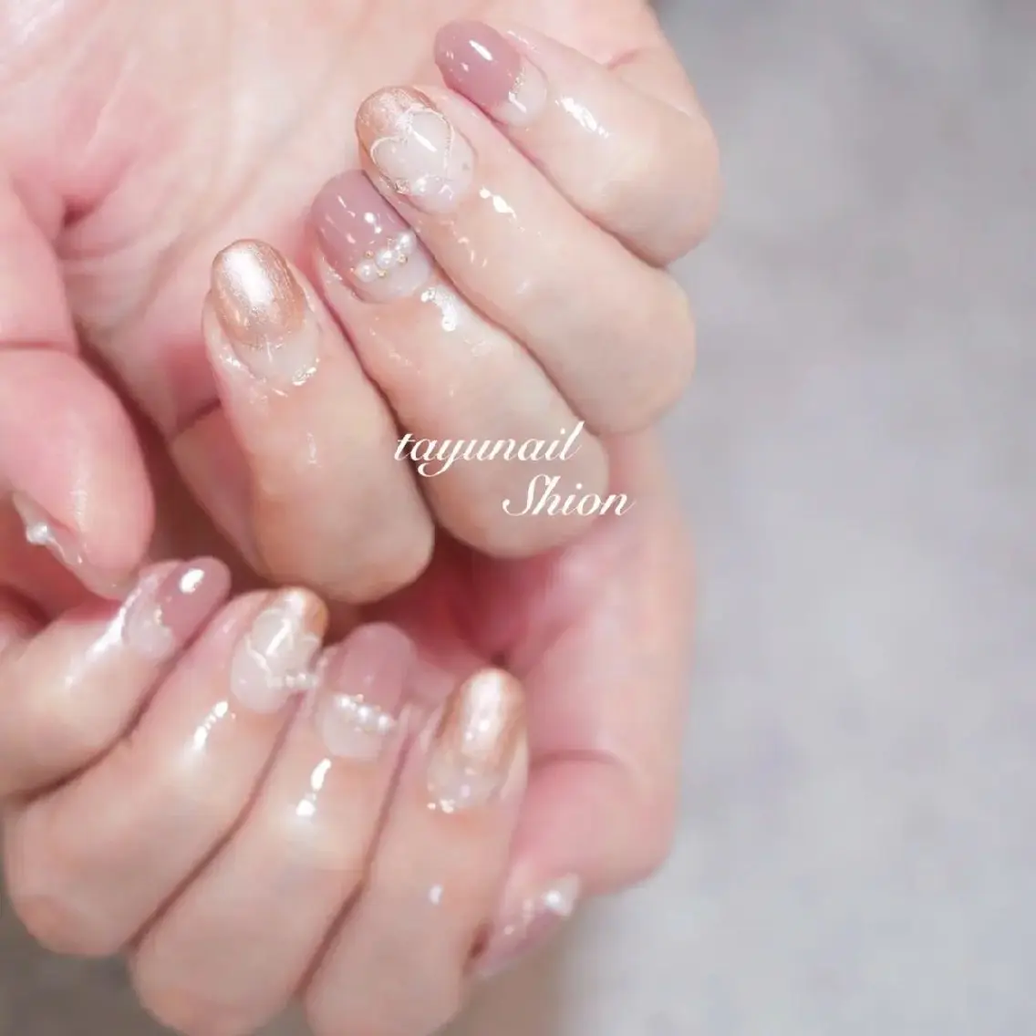 ネイル フレンチネイル ジェルネイル ハート キラキラネイル パラジェル ネイルサロン 【たゆnail】のネイルデザイン