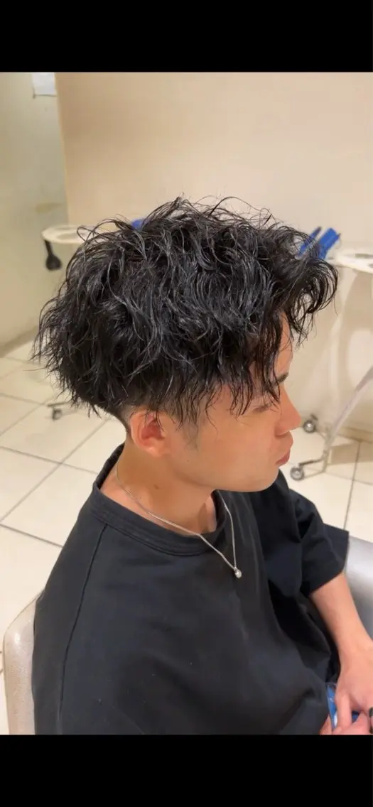 ショート パーマ カット パーマ メンズパーマ 副店長ユウタのヘアスタイル