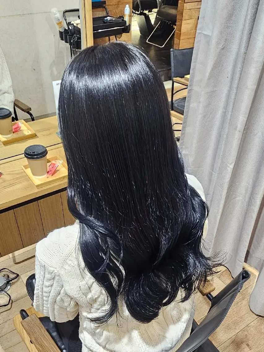 ロング カラー ヘアカラー トリートメント Miuri/ミユリ 柔らかい雰囲気ヘアのヘアスタイル