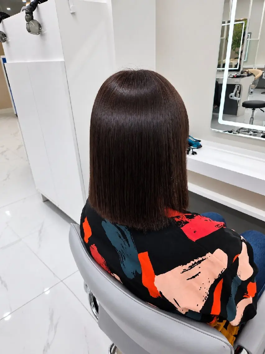 ミディアム ヘアカラー 縮毛矯正 まさよし/ 天王寺/カラーモデルのヘアスタイル