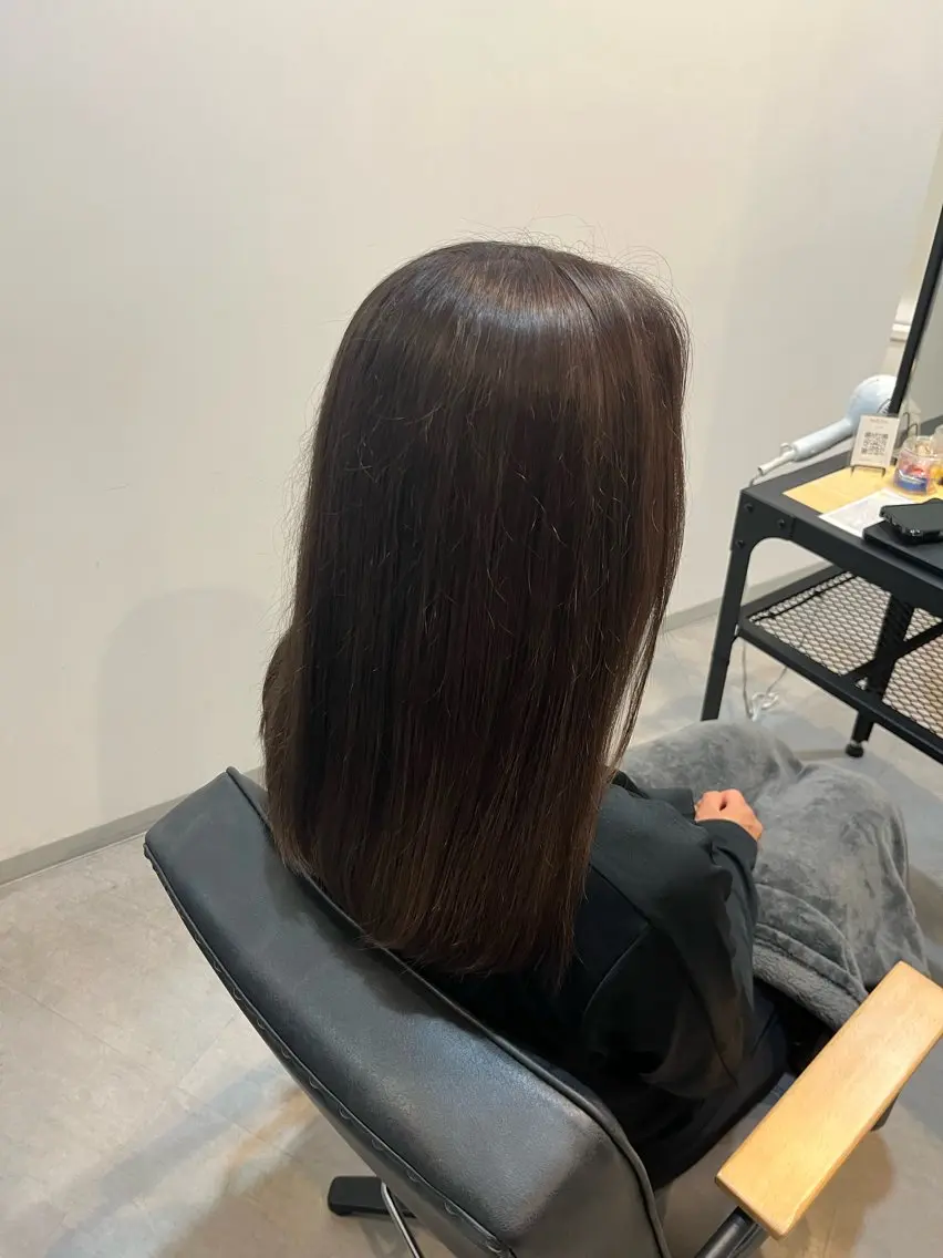 ミディアム カラー ブリーチ ブラウンカラー 透明感カラー 小島 悠樹のヘアスタイル