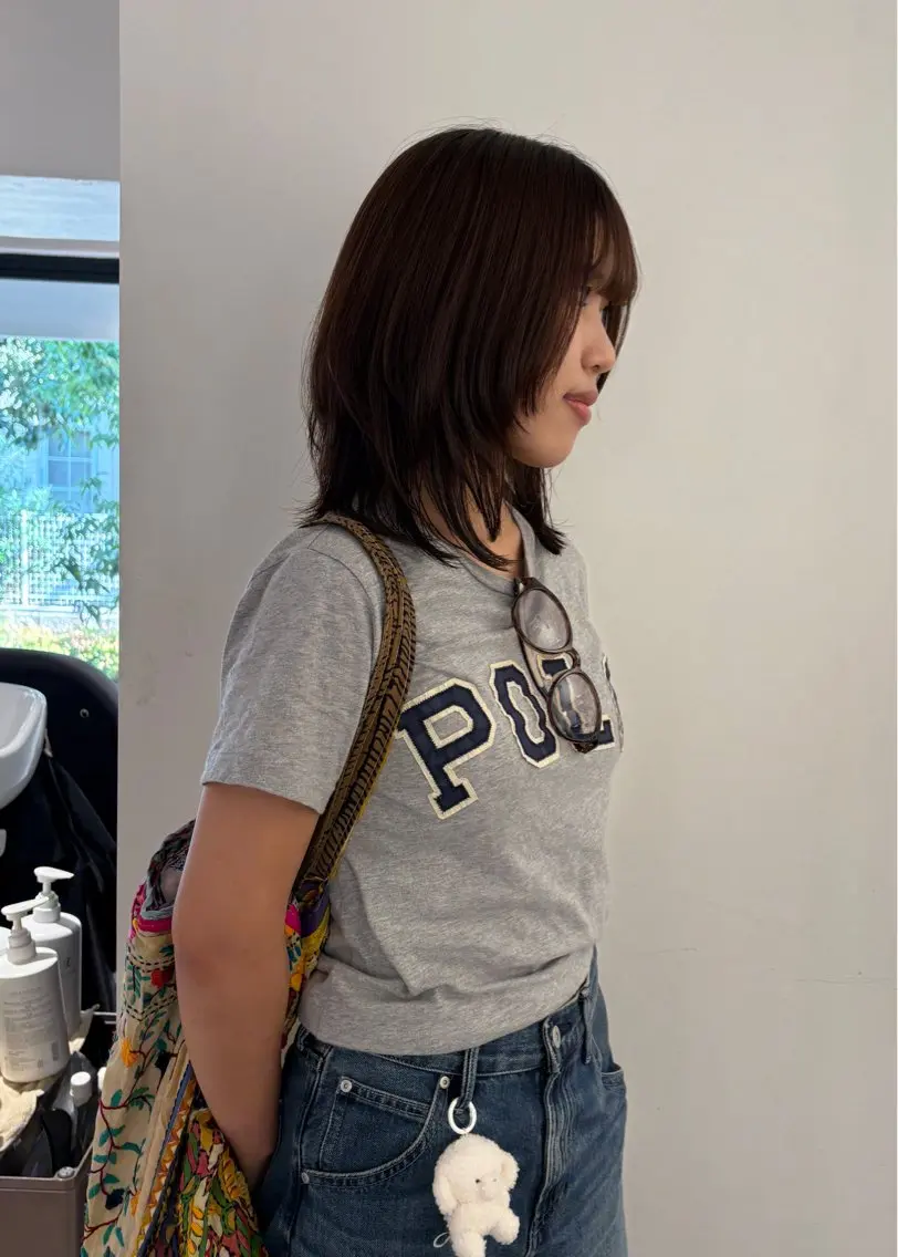 ミディアム レイヤーカット UNBIRTHDAY MIUのヘアスタイル