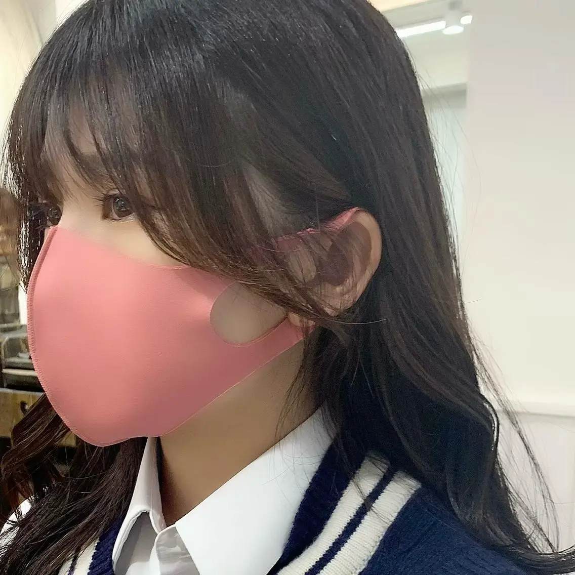 ミディアム カラー パーマ ヘアアレンジ メンズ キッズ ネイル マツエク・マツパ カット 縮毛矯正 レイヤーカット/ 巻ける縮毛矯正のヘアスタイル