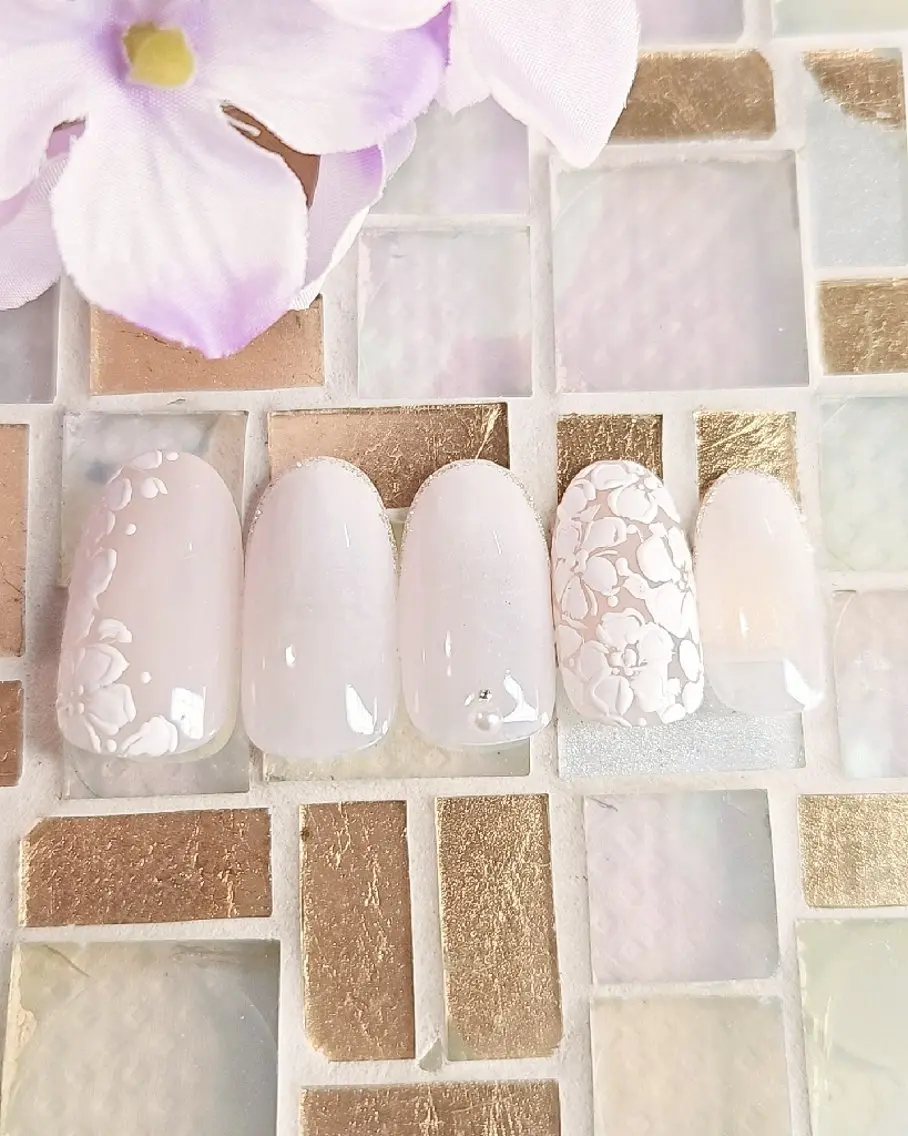 ネイル 手描きアート&推し活 🌟Wisteriaのネイルデザイン