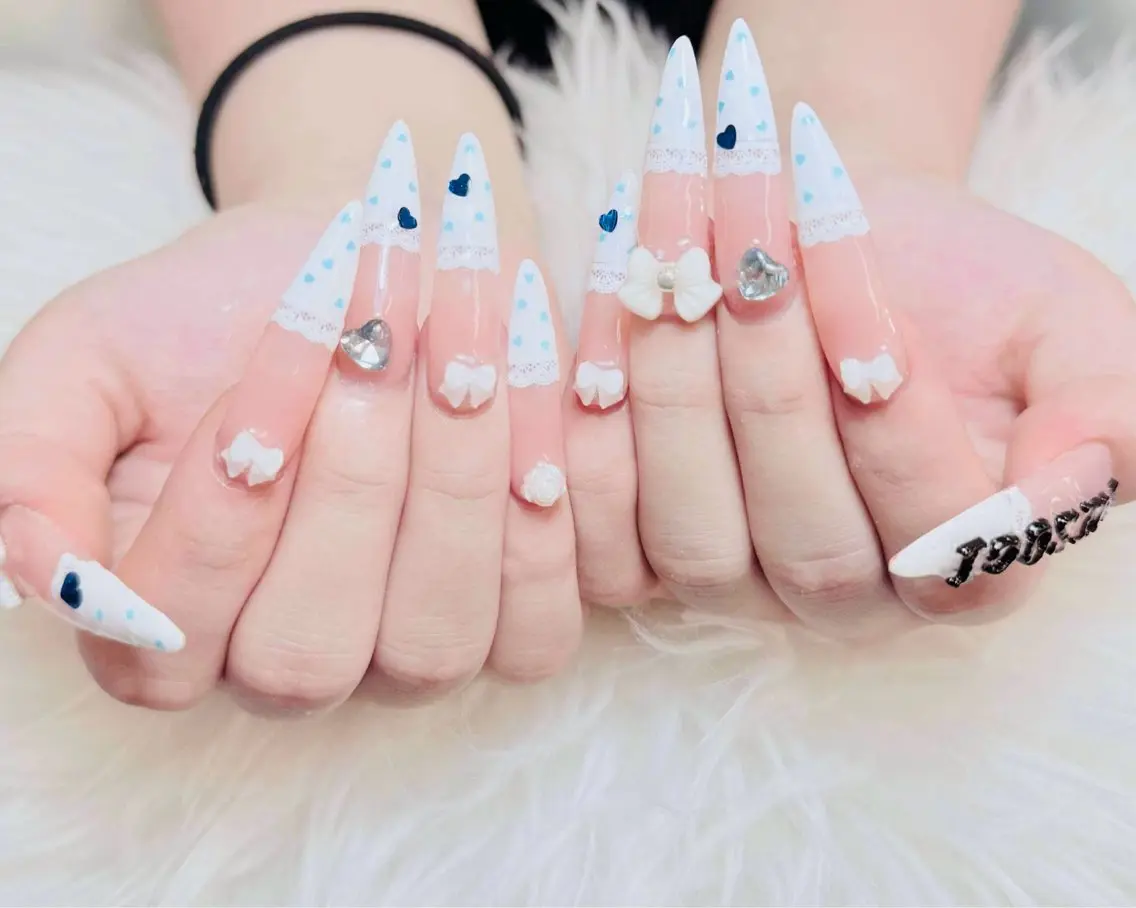 ネイル チークネイル 長さ出し フラッシュネイル フレンチネイル グラデーション ハンドネイル AN NAIL SALONのネイルデザイン