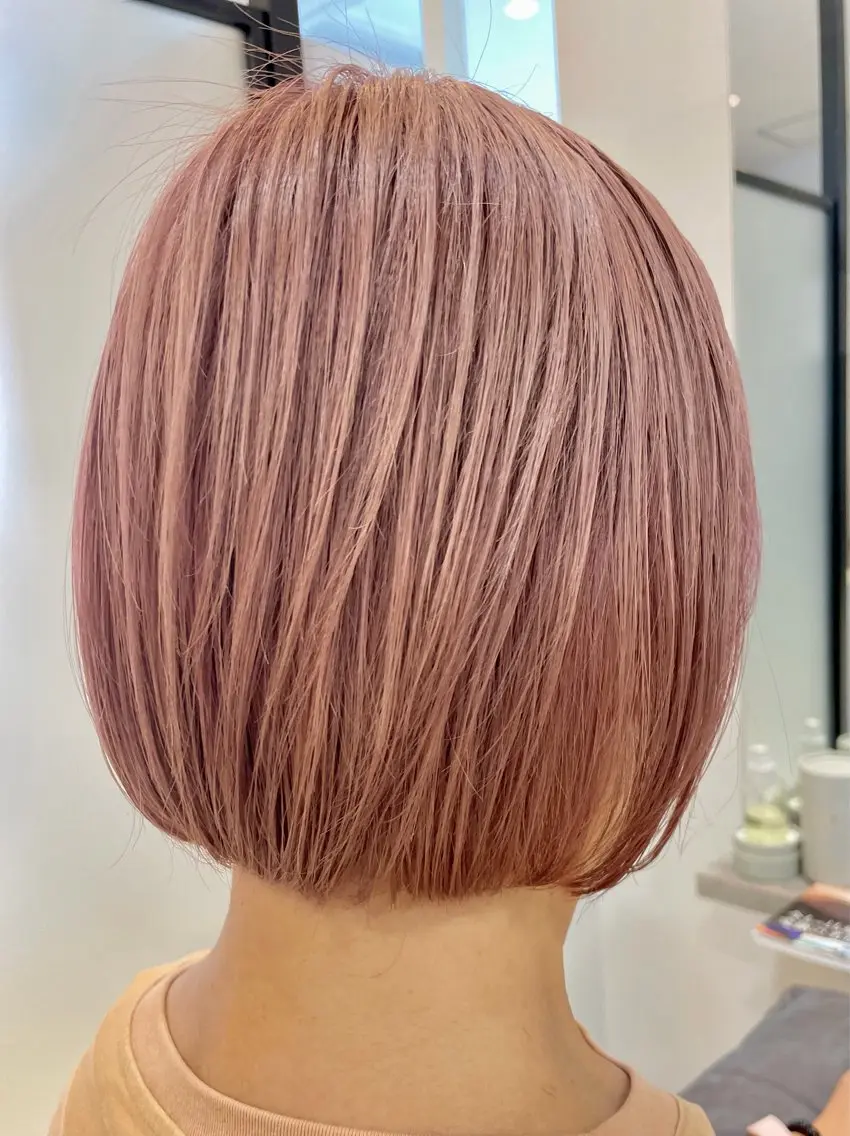 ショート カラー ベージュカラー ピンクカラー ピンクベージュ カット ヘアカラー LiTA 浜線店 かなえみゆうのヘアスタイル