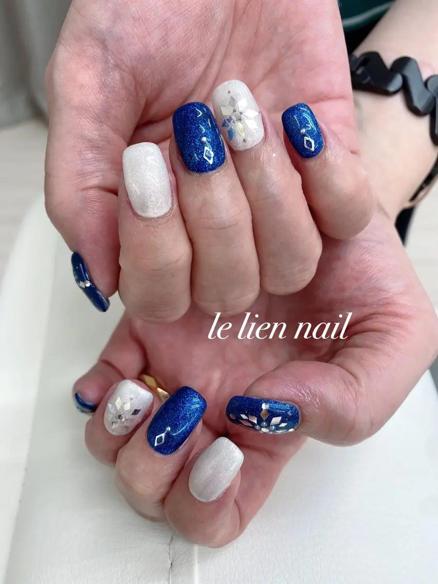 ネイル アートネイル キラキラネイル 冬ネイル クリスマス le lien nailのネイルデザイン
