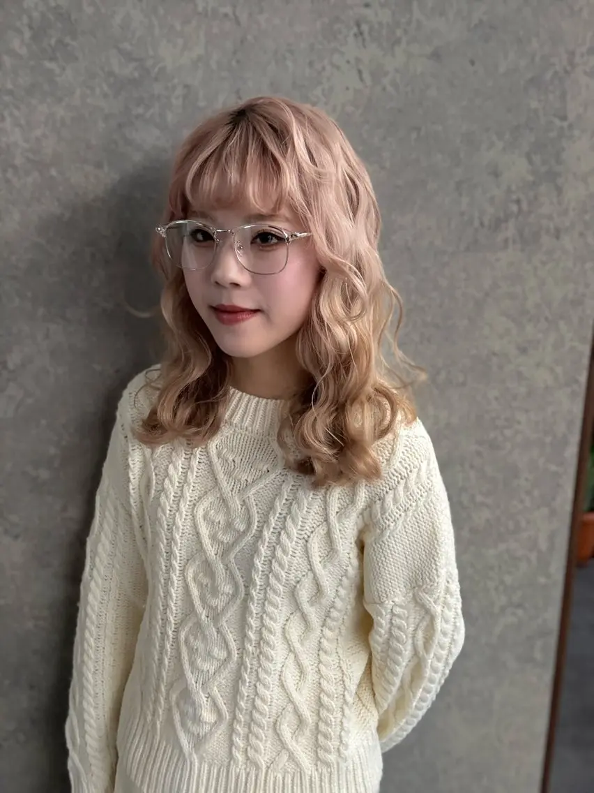セミロング カラー ヘアアレンジ 三軒茶屋髪質改善🌼 リズキのヘアスタイル