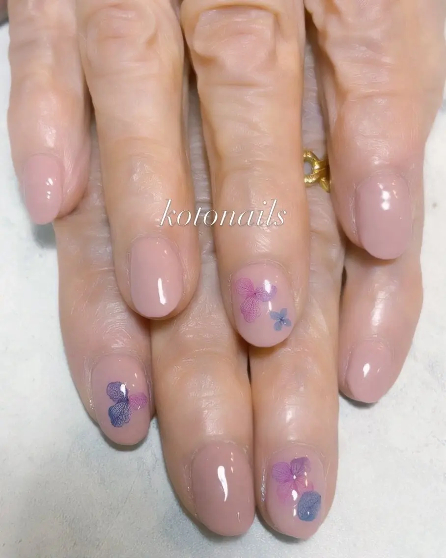 ネイル koto nailsのネイルデザイン