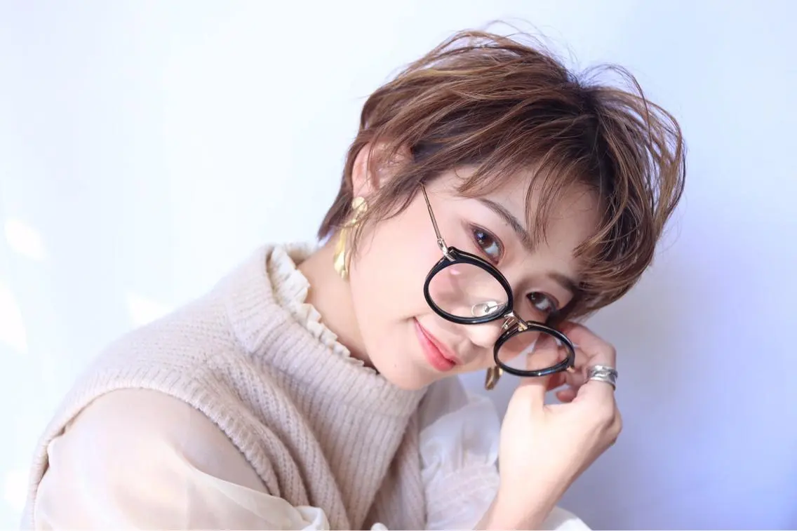 ショート 髙井 麻帆のヘアスタイル