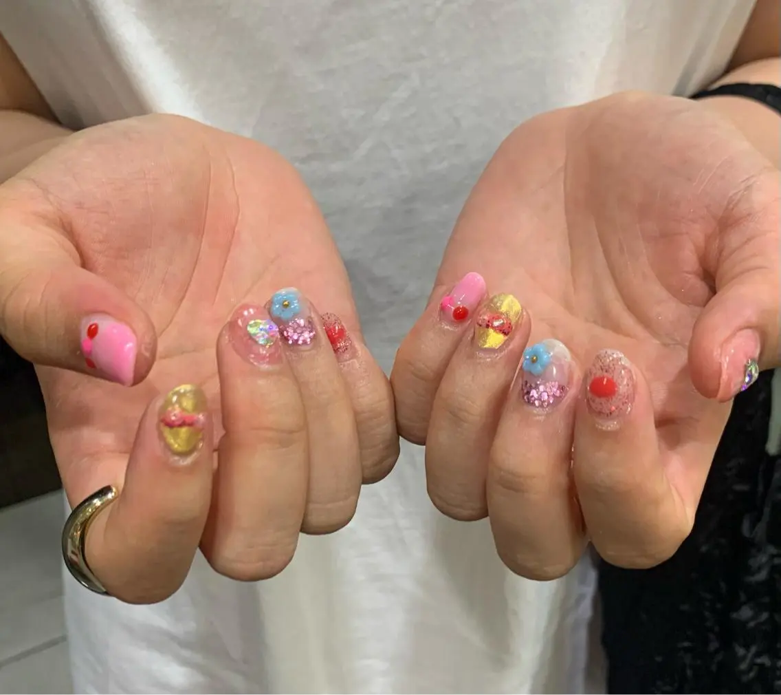 ネイル 海外girl🤎 透明感ベージュmaoのヘアスタイル