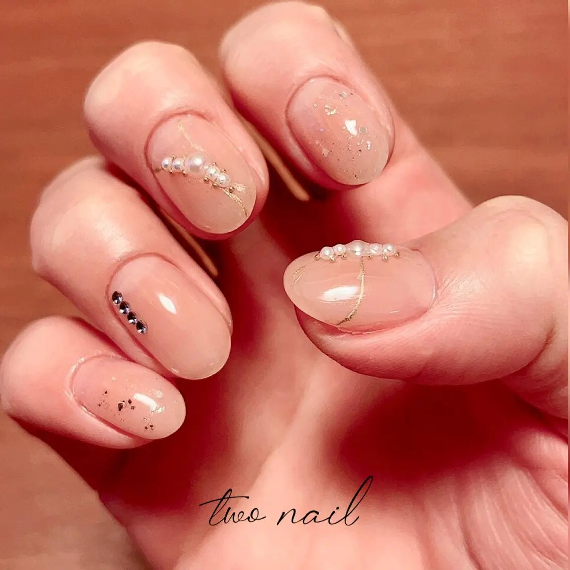 ネイル アートネイル ブラウン フットネイル ハート ニュアンスネイル two nailのネイルデザイン