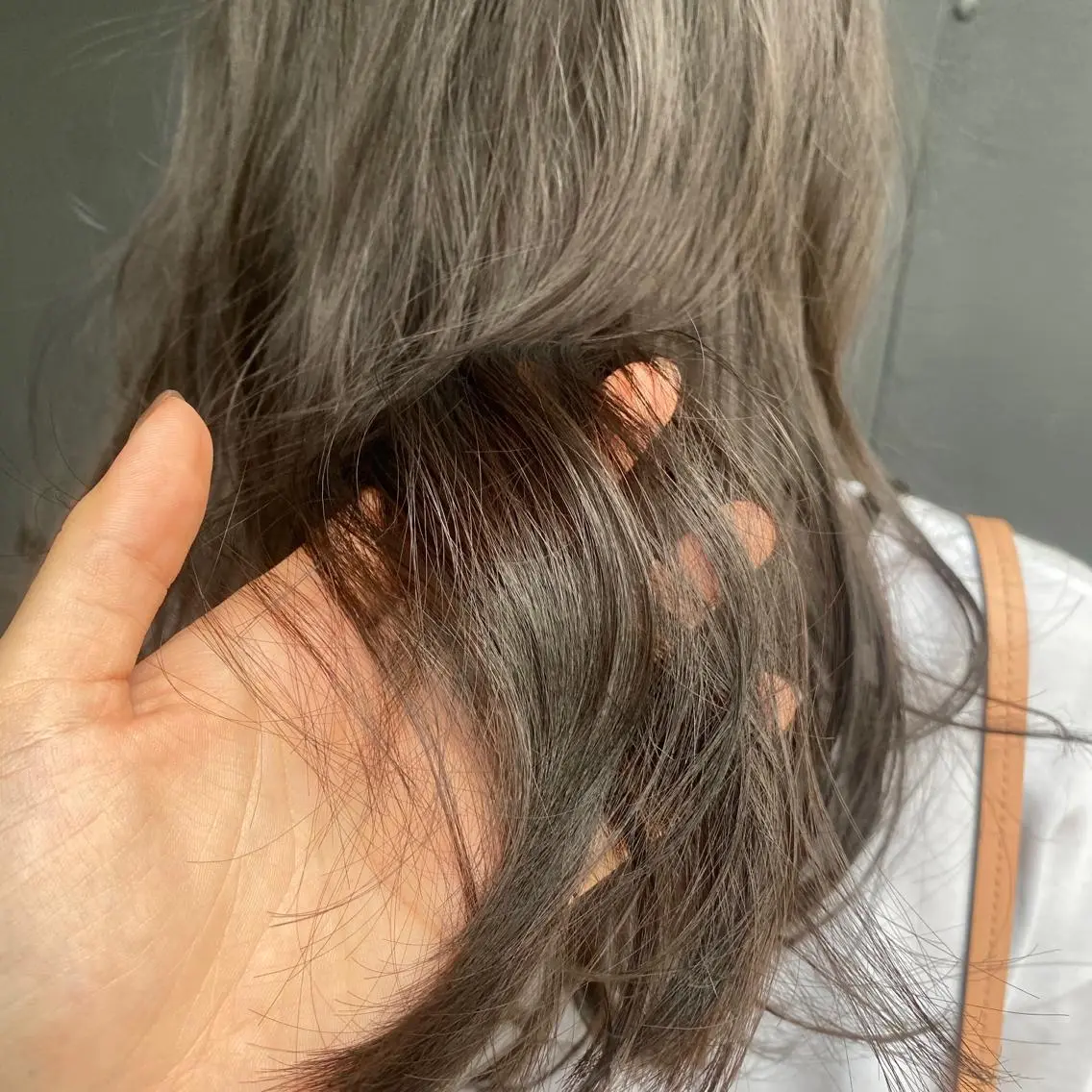 ロング マンツーマン女性 美容師 奏のヘアスタイル