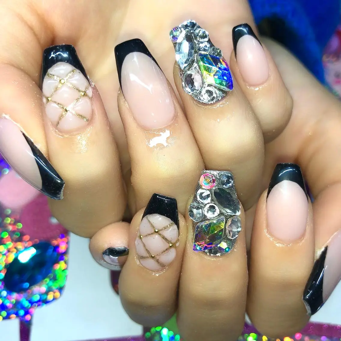 ネイル フレンチネイル 持ち込み ハンドネイル 【Yappy🌈】 💖P-tanaのネイルデザイン