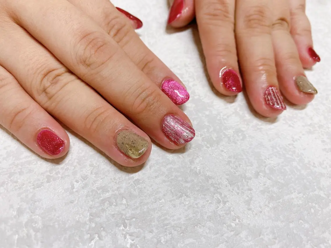 ネイル オーロラネイル フラワーネイル フットネイル フレンチネイル ジェルネイル mogunail &blowのネイルデザイン