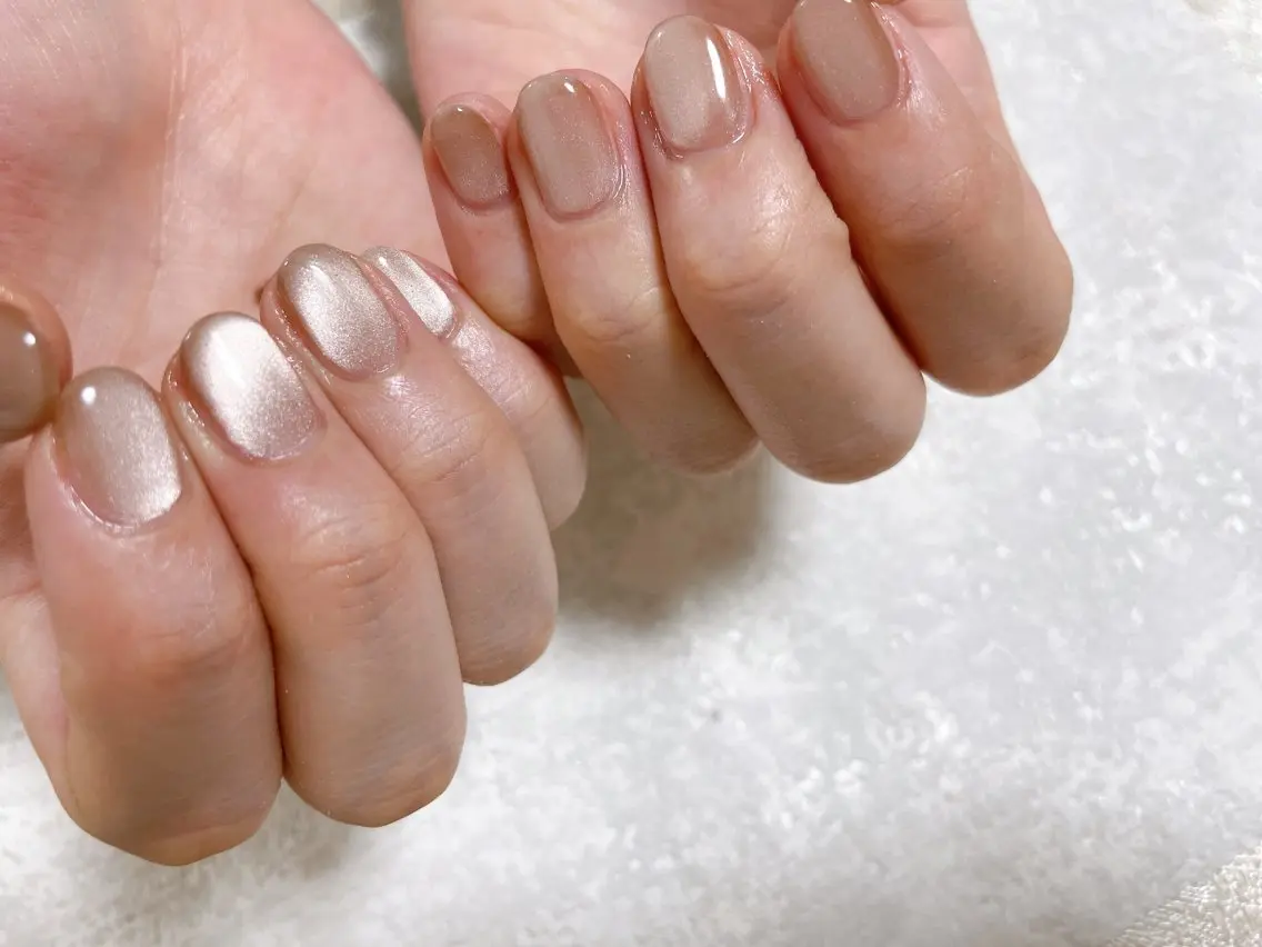 ネイル オーロラネイル フットネイル フレンチネイル ジェルネイル 韓国ネイル ハンドネイル mogunail &blowのネイルデザイン