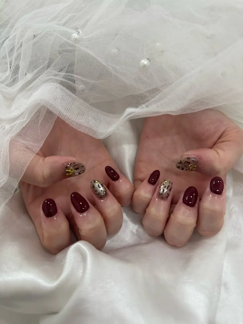 ネイル y’sbeauty ⭐️akaneのネイルデザイン