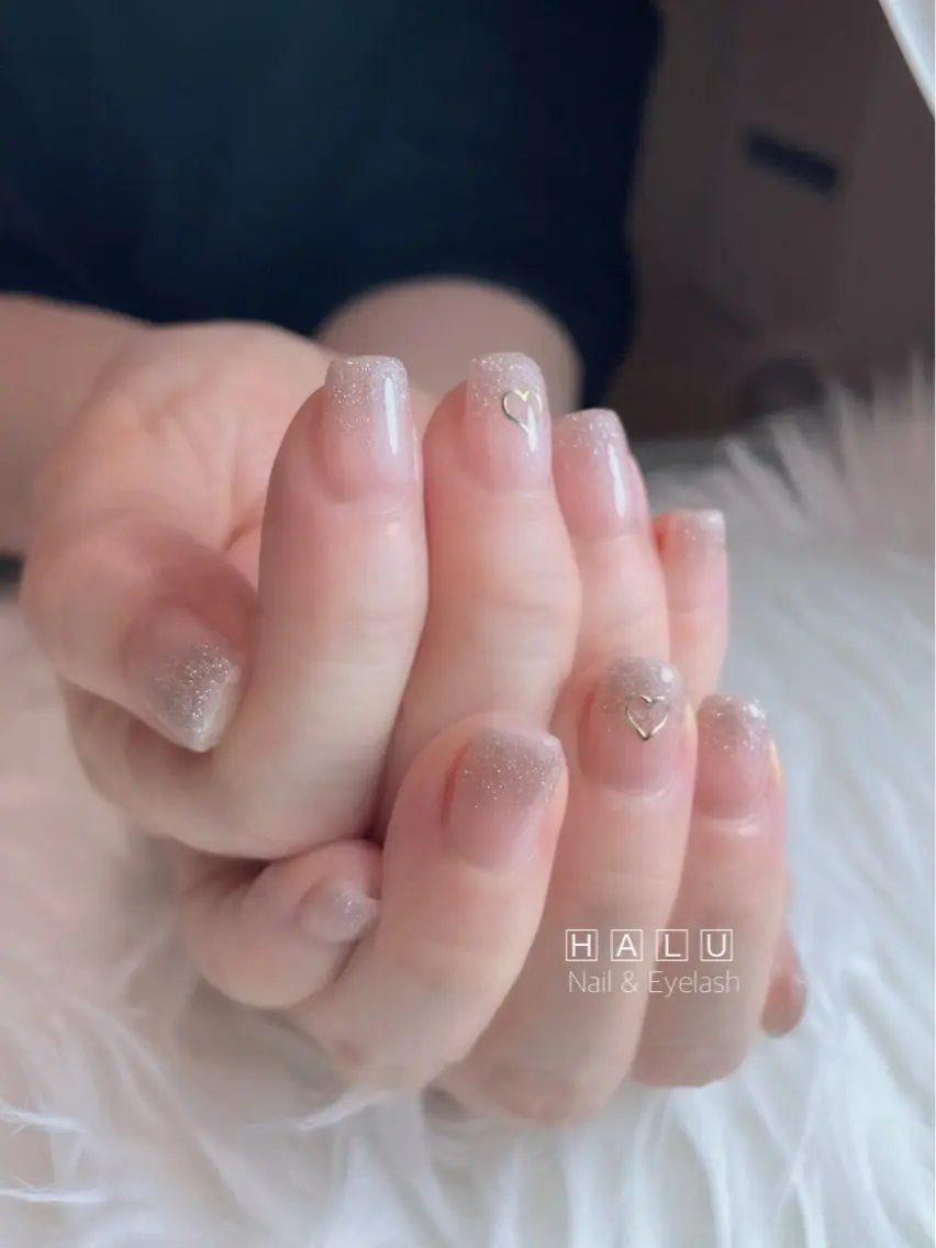 ネイル フラッシュネイル グラデーション HALU ハルのネイルデザイン