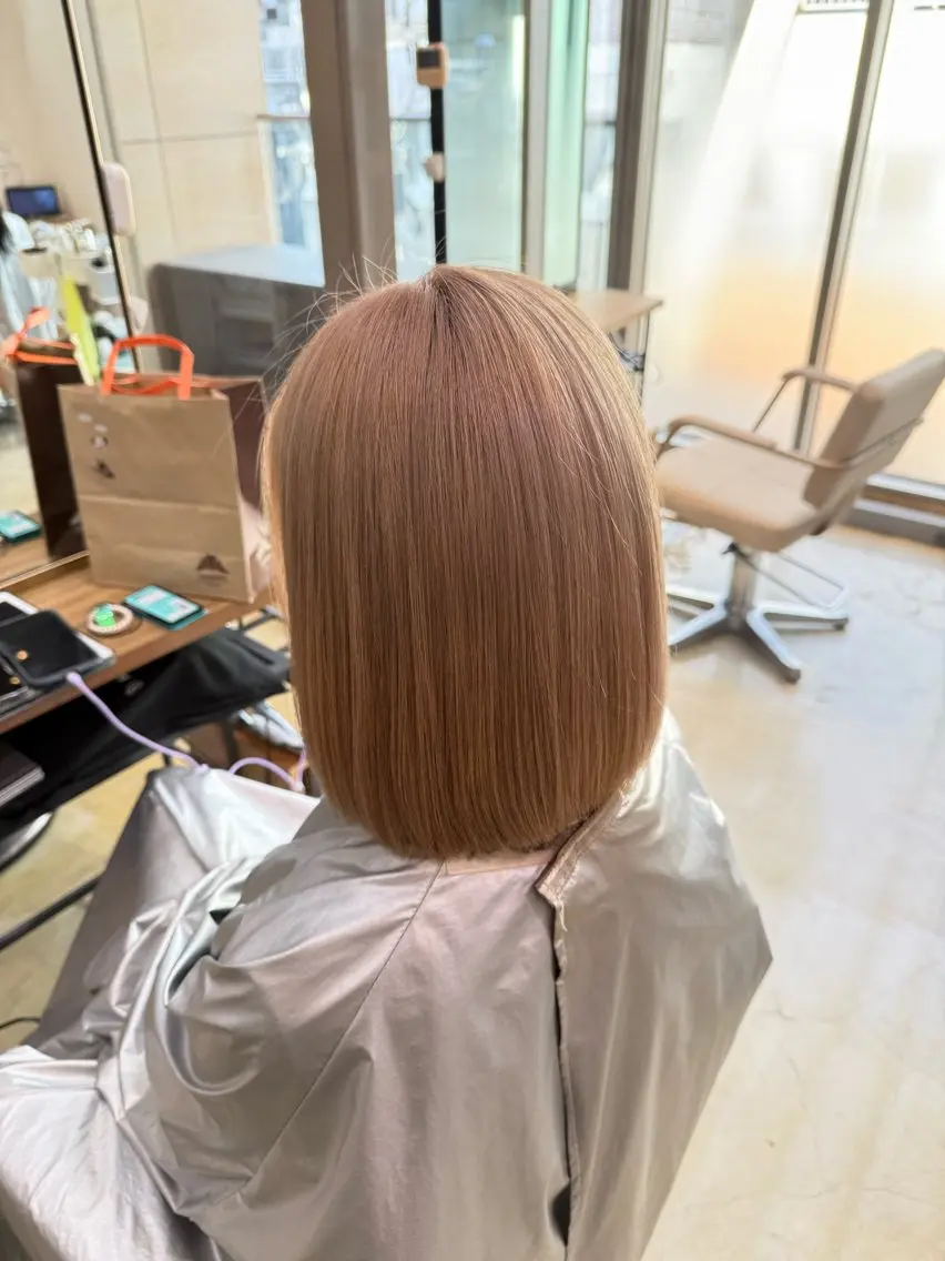 カラー ベージュカラー ブリーチ ミルクティーベージュ ヘアカラー ❄️高野 杏介❄️ツヤ髪得意!のヘアスタイル
