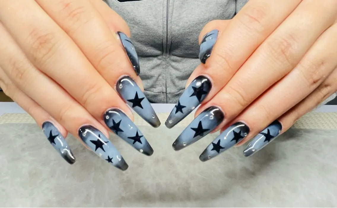 ネイル 長さ出し 持ち込み ネイルチップ VIP TRENDYのネイルデザイン