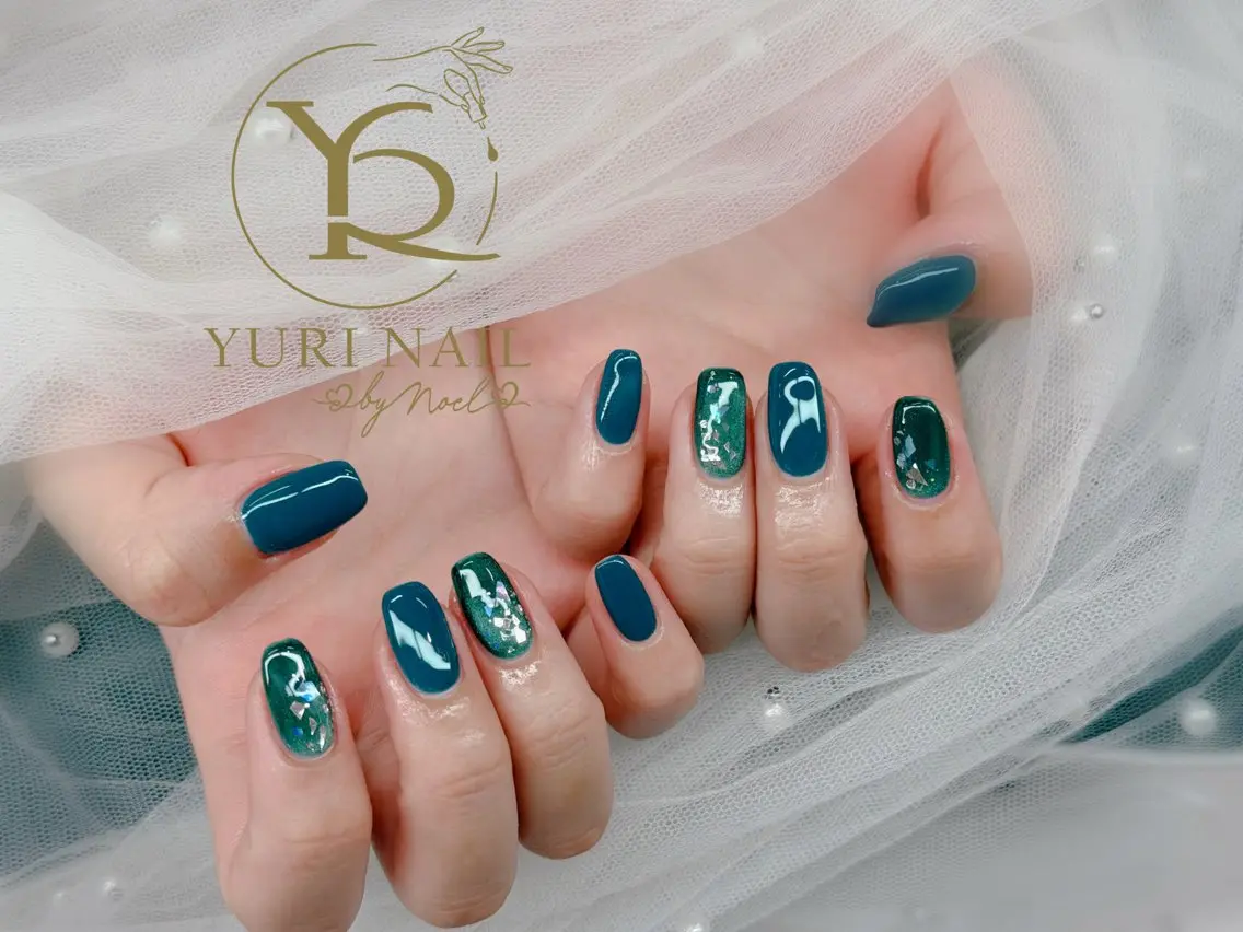 ネイル オーロラネイル ブルー チークネイル フットネイル フレンチネイル ハンドネイル フットネイル ハンドケア YURI Nail Funabashiのネイルデザイン