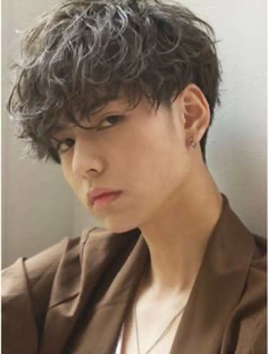 パーマ カット 大久保 藍梨のヘアスタイル