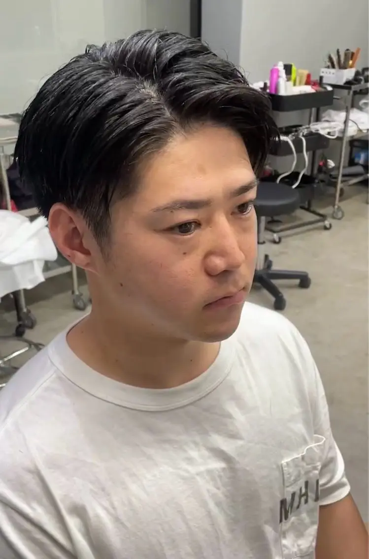 ショート カラー メンズ メンズ専門サロン wokeのヘアスタイル
