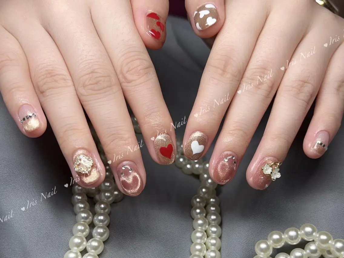 ネイル ハート ハンドネイル ハンドケア 🍒IRIS Nail🌸のネイルデザイン