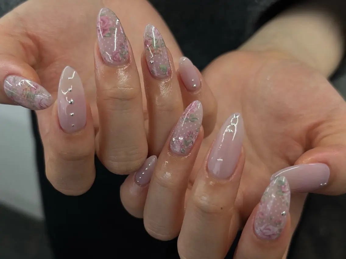 ネイル ハンドネイル rina ニュアンス♡ワンホンのネイルデザイン