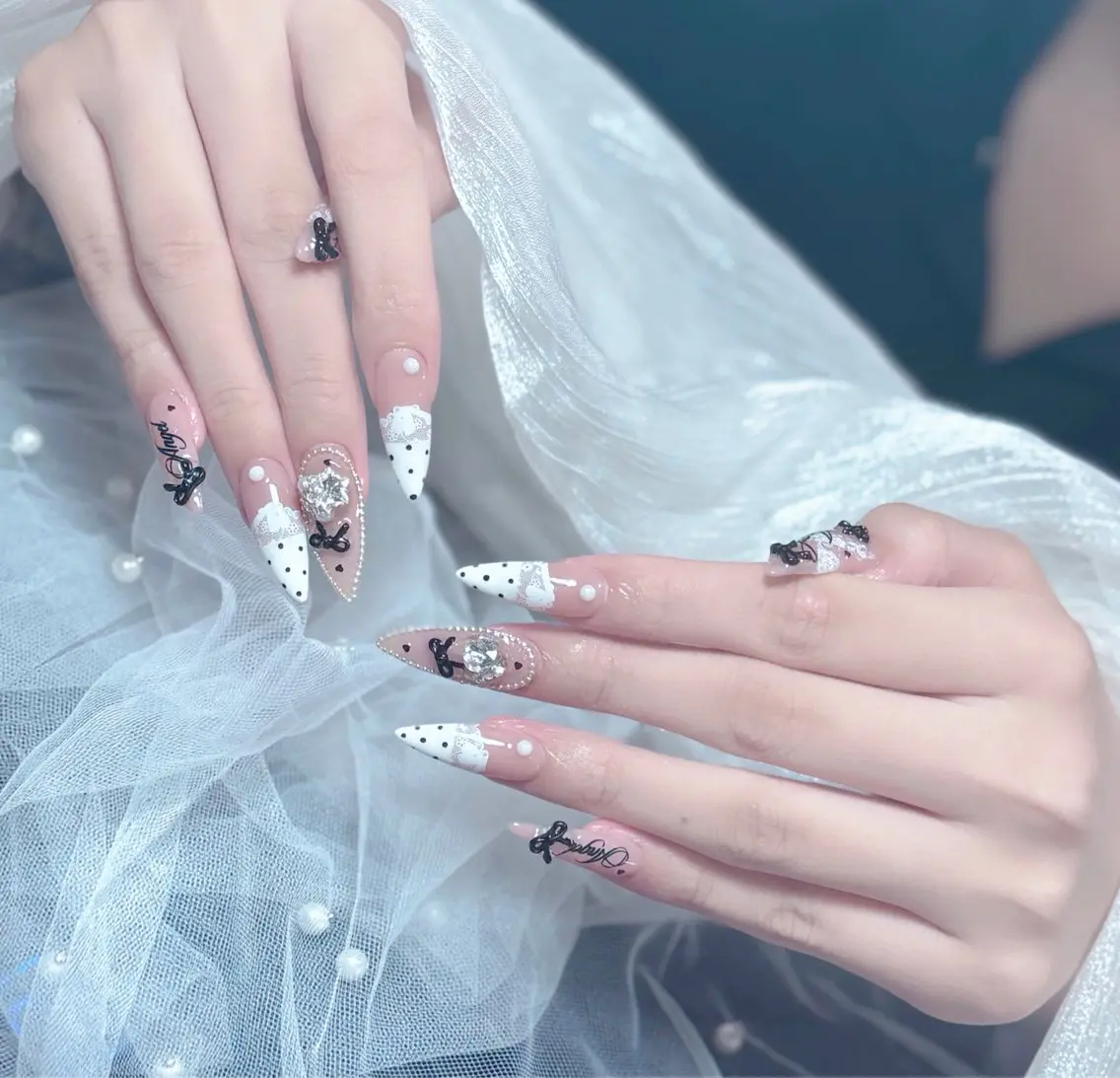 ネイル AURORA nail salonのネイルデザイン