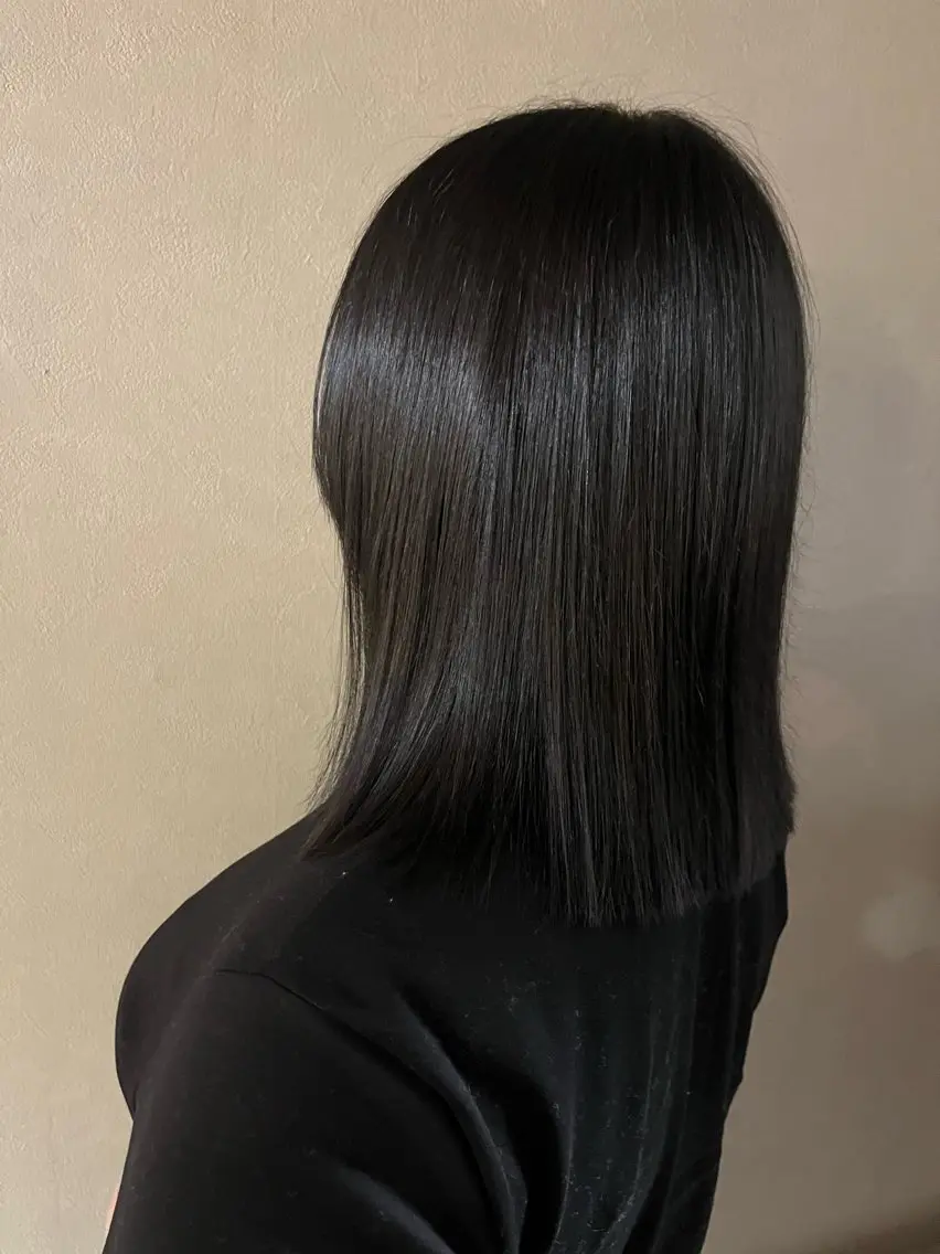 ミディアム 鈴木 凜のヘアスタイル