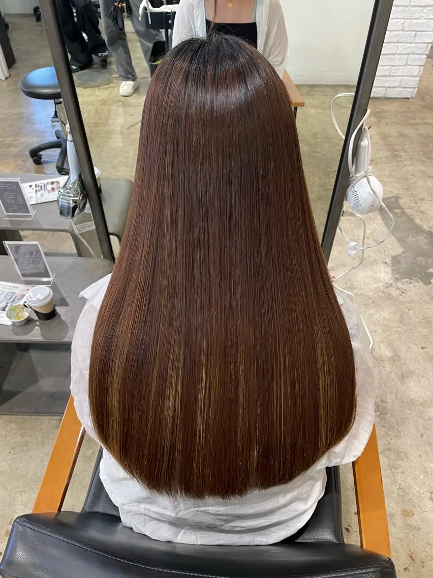 ロング カラー カット 縮毛矯正 トリートメント ベージュカラー🤎 鈴木サトミのヘアスタイル