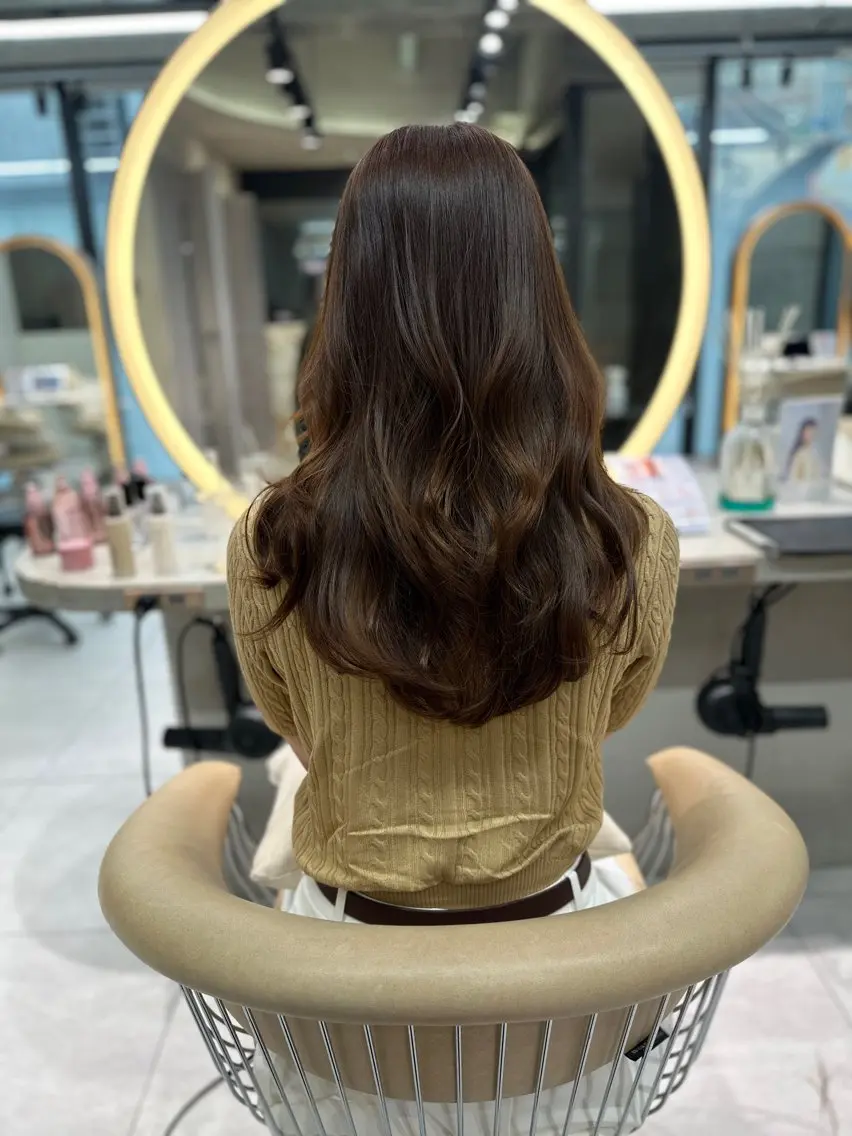 セミロング カラー カット ヘアカラー トリートメント 《髪質改善✖️オリー ブ🧸》小嶋拓也のヘアスタイル