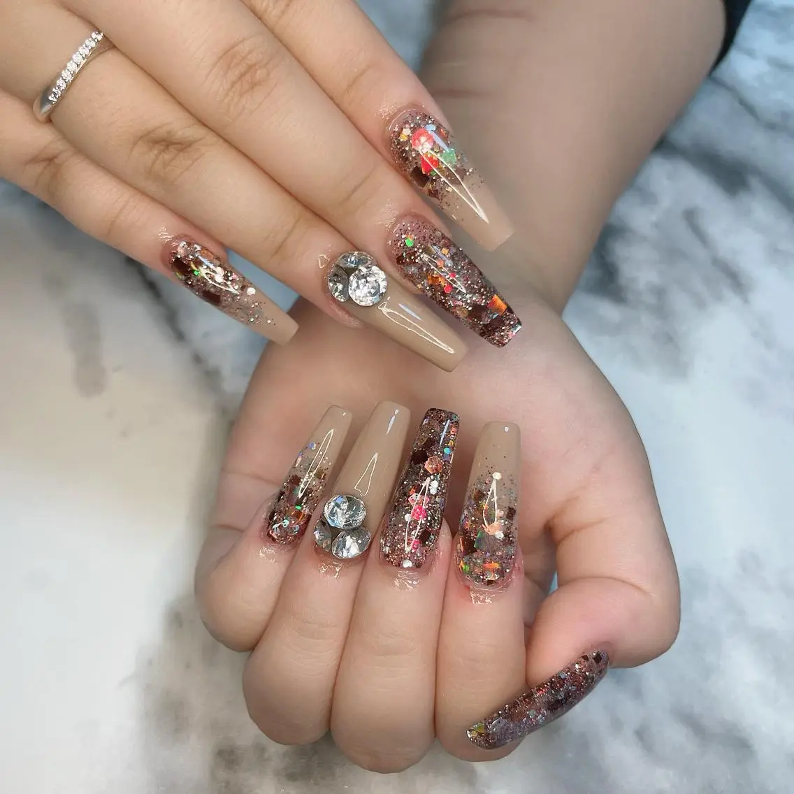 ネイル ハンドネイル Kayo 💅のネイルデザイン