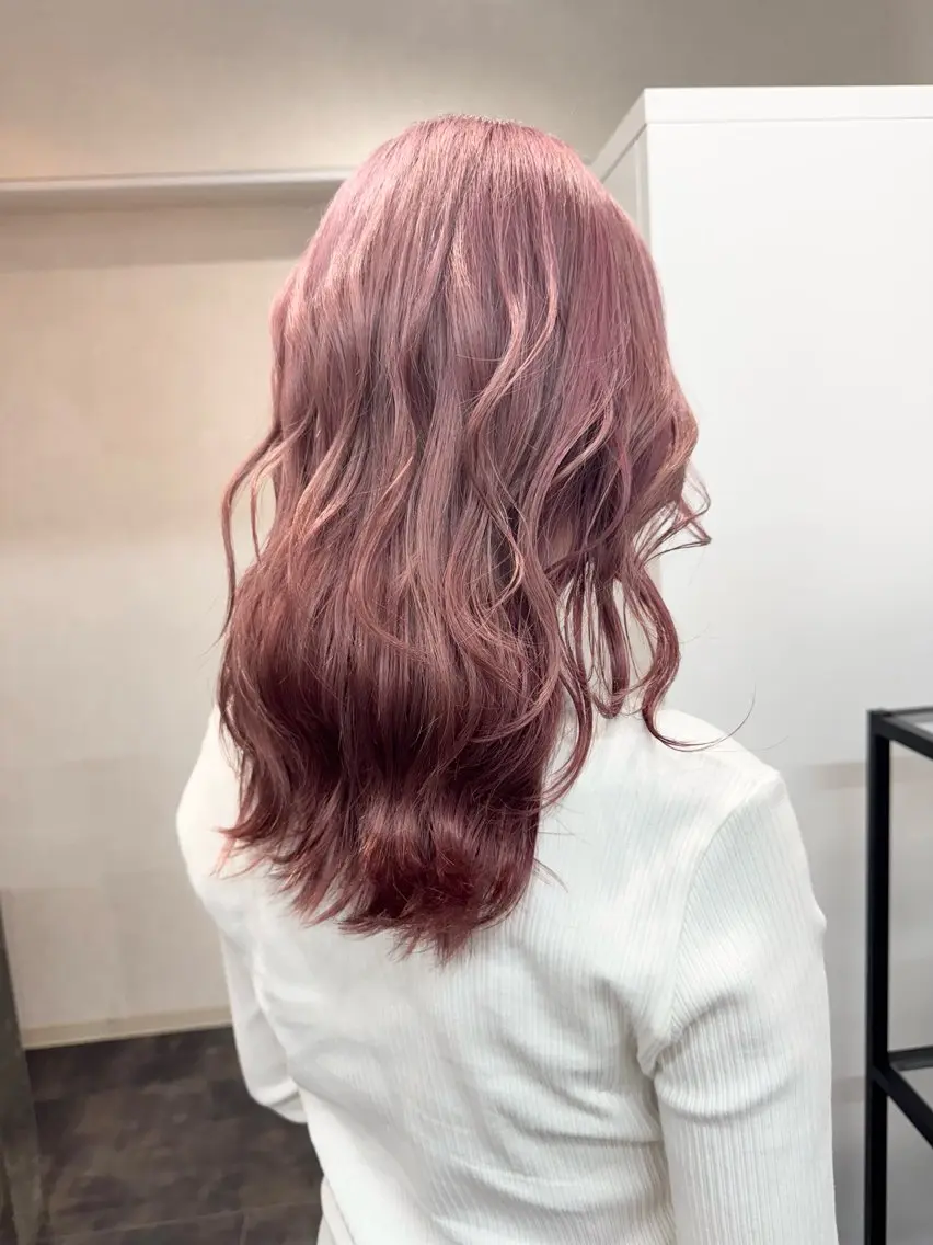 ミディアム カラー M IIのヘアスタイル