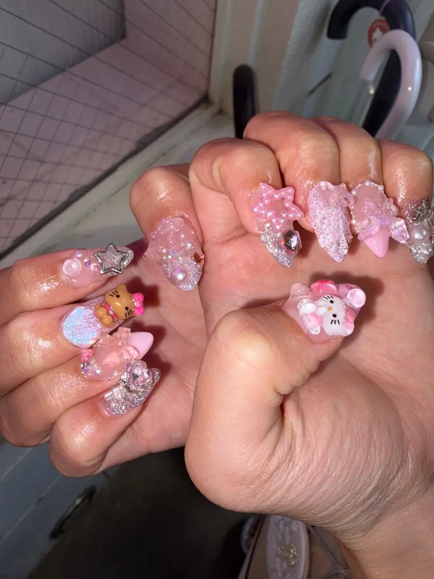 ネイル ハンドネイル .unff SHIORIのネイルデザイン