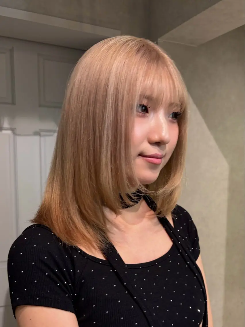 ミディアム カラー ハイトーンカラー ヘアカラー 透明感カラー🫧🎀 まりなのヘアスタイル