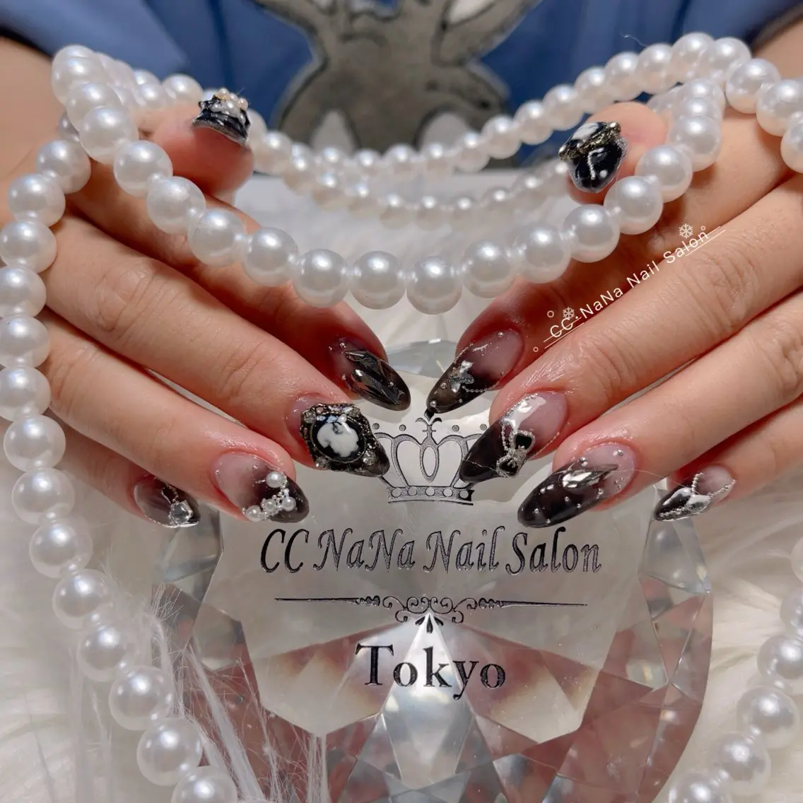 ネイル ハンドネイル 💎CC・NaNa 韓国風ネイル🌙Cのネイルデザイン