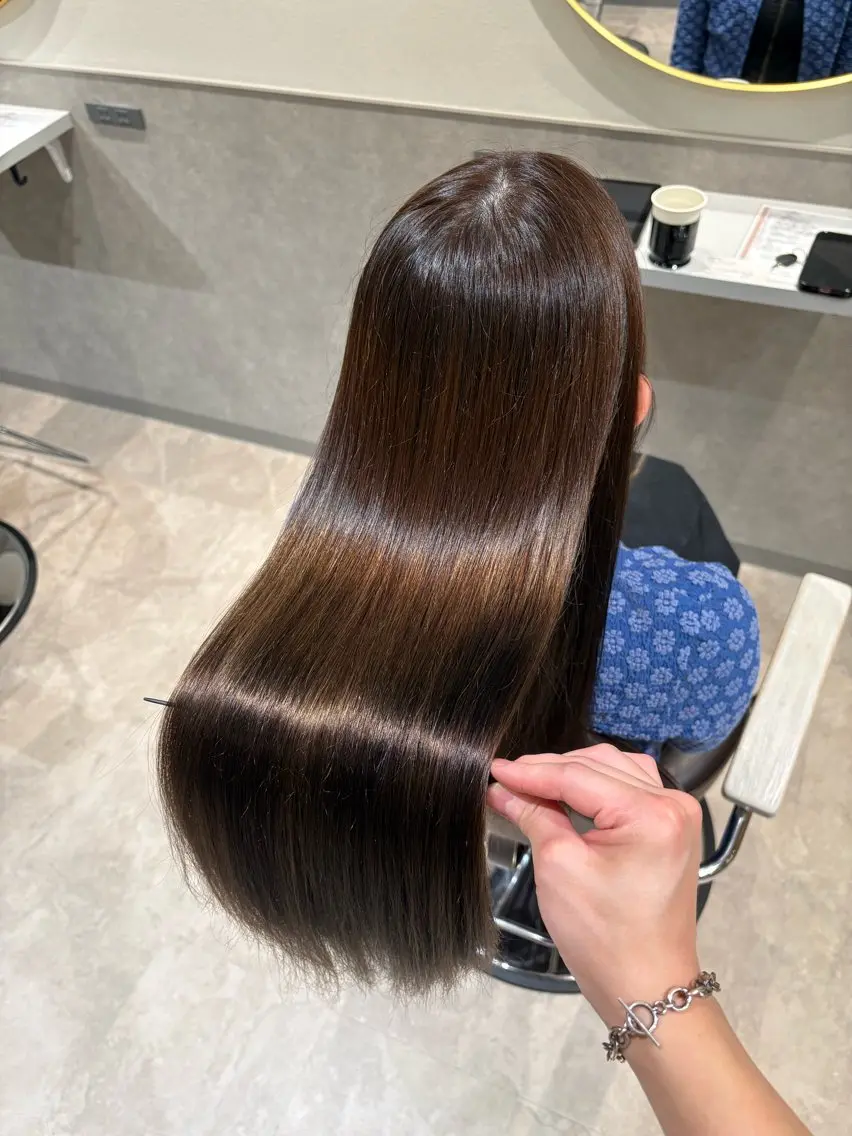 ロング 髪質改善 トリートメント トリートメント 髪質改善 縮毛矯正/ レイヤー/銀座/本木のヘアスタイル