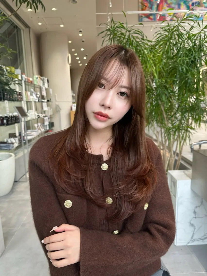 ロング カット ヘアカラー トリートメント 今岡 凜也のヘアスタイル
