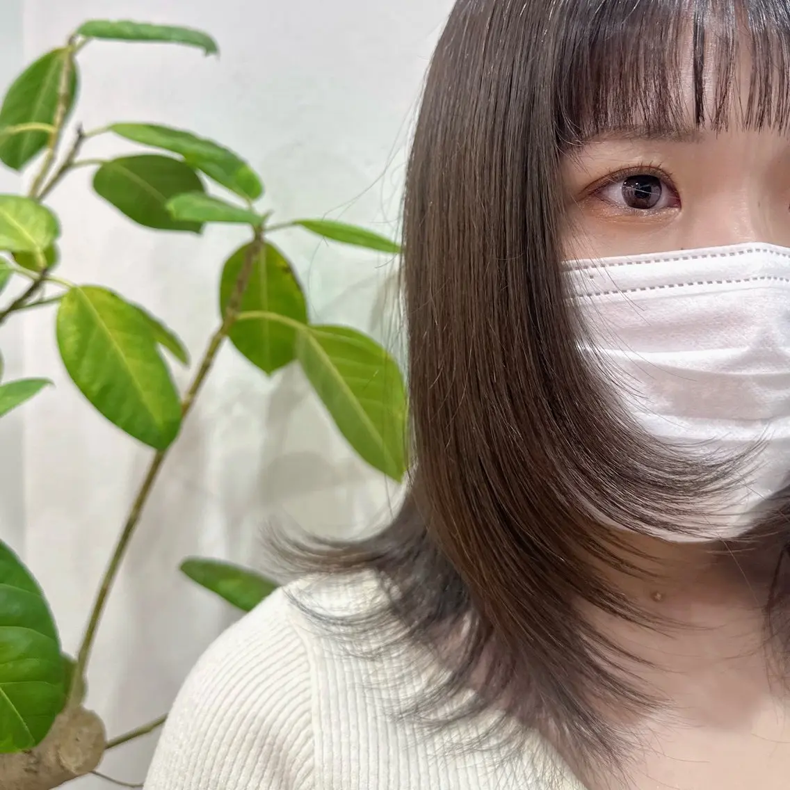 ミディアム 顔まわりレイヤー 顔周りカット レイヤーカット 【Lien】 AYUのヘアスタイル