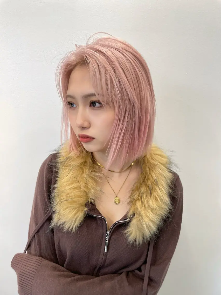 ショート カラー 失敗しないハイトーン ✨ミルクティー/ミワのヘアスタイル